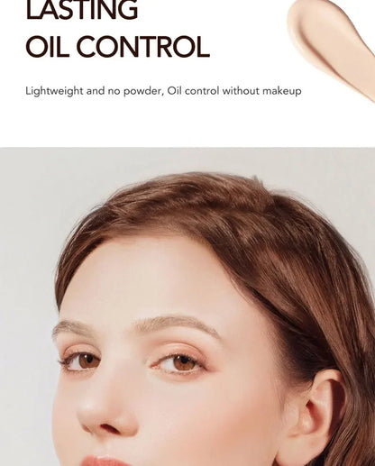 Liquid foundation naturally brightens makeup, it's not easy to get stuck. Powder isolation bb cream, plain face cream, concealer
